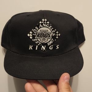 Vintage 90's LA Kings Krystal Cap Black Snapback.